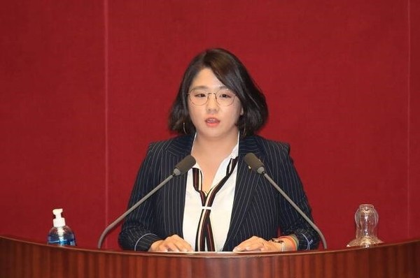 올해 ‘태풍·장마’로 인한 피해가 커 경기도가 주민 피해를 보상키 위해 가입한 시민안전보험 지급 건수가 3670건으로 가장 높은데 반해 보험금은 가장 적은 것으로 나타났다. (사진=중앙신문DB)
