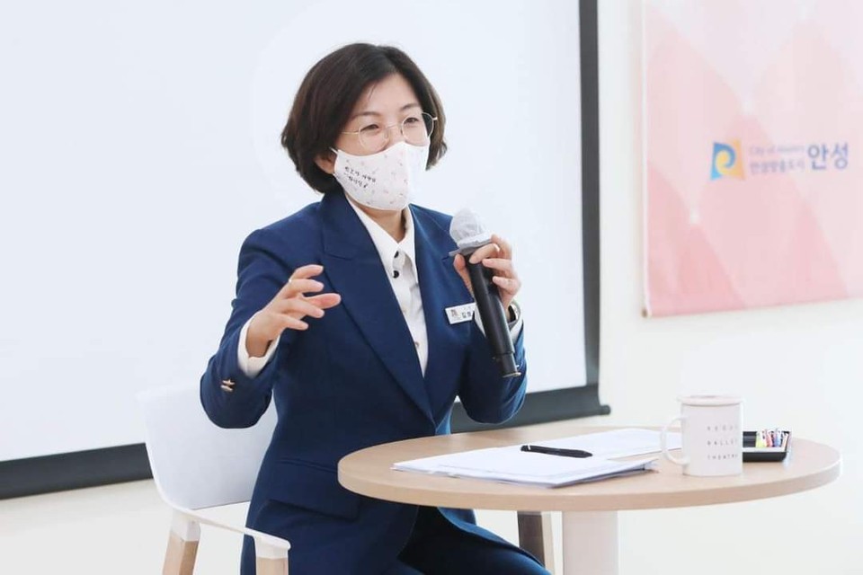 공직선거법 위반 혐의로 기소된 김보라 안성시장이 첫 재판에서 무죄를 주장했다. (사진=김보라 안성시장 페이스북)
