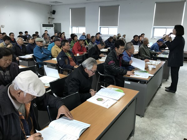 포천시농업기술센터가 9일 고추 병해충관리 교육을 시작으로 2023년 새해농업인 실용교육을 시작했다. (사진제공=포천시청)