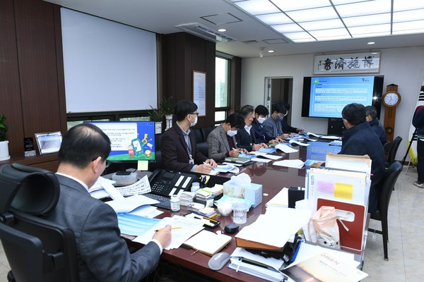 구리시가 지난 30일 ‘구리역 환승센터 건립사업’ 기본 및 실시설계용역 착수보고회를 개최했다. (사진제공=구리시청)