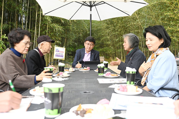 방세환 광주시장이 시민들과의 소통을 통한 공감 행정에 주력, 시민들의 호응을 얻고 있다. (사진제공=광주시청)