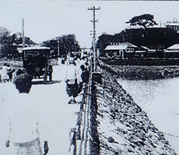 1922년  월미도 둑길. (사진제공=중구청)