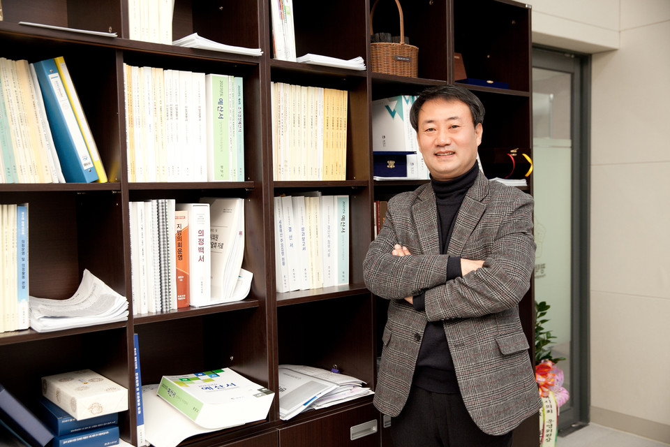 최재영 평택시의회 운영위원장은 “의원들이 변화에 발맞춰 시민의 복리 증진을 위한 의정 활동에 온전히 집중할 수 있도록 노력하고 있다”고 말했다. (사진=김종대 기자)