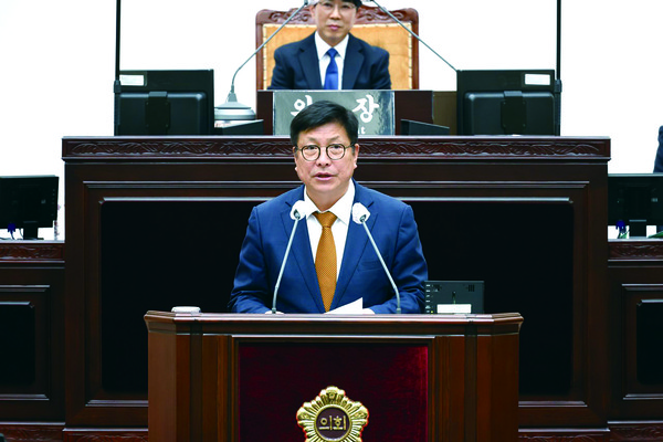 도성훈 인천광역시교육감은 27일 “학교폭력 발생 시 표면적으로 드러난 문제 해결에 급급하지 않고, 피해 학생이 자존감을 회복하고 일상으로 복귀 가능한 지원방안을 마련하겠다”고 말했다. (사진제공=인천시교육청)