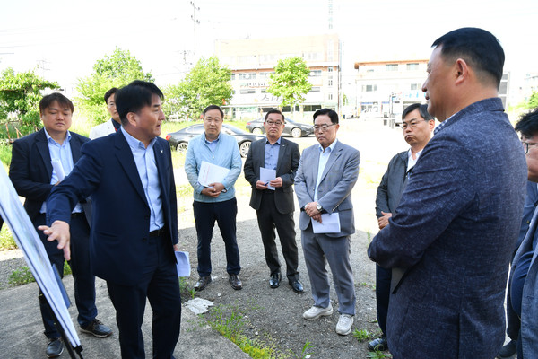 강수현 양주시장이 노후 공업지역의 체계적 관리와 활성화를 위한 현장행보에 나섰다. (사진제공=양주시청)