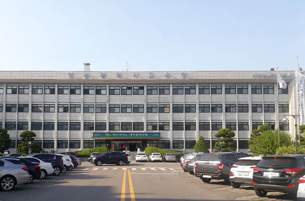 인천광역시교육청은 2023년 7월 1일 자 지방공무원 509명에 대한 정기인사를 시행했다고 21일 밝혔다. 사진은 인천교육청 전경. (사진=중앙신문 DB)