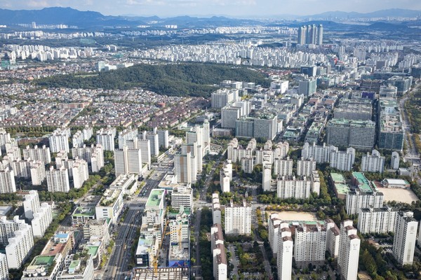 고양특례시가 ‘일산신도시 재건축 사전컨설팅 용역’ 대상 단지 선정 결과를 공개했다. 사진은 일산신도시. (사진제공=고양시청)