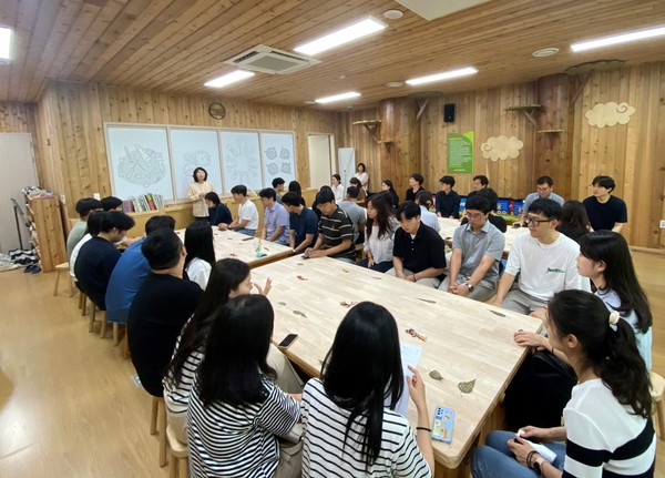 남양주시가 신규공무원의 공직생활 적응과 직무역량 강화를 위한 ‘2023년 신규공무원 멘토링’ 제도를 운영하고 있다. (사진제공=남양주시청)