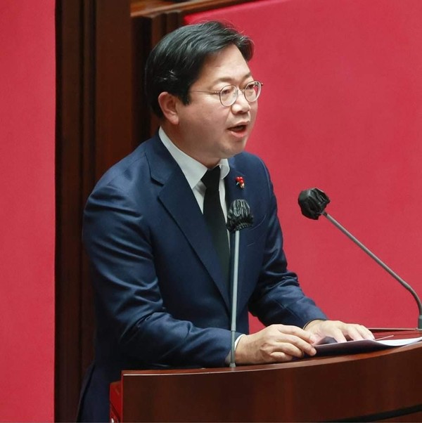 매년 국가가 '평균양육비용'을 조사하고, 이를 바탕으로 국가와 지자체가 현실적인 자녀양육지원대책을 마련할 수 있도록하는 법안이 발의됐다. 사진은 김승원 더불어민주당 수원시갑 국회의원(국회 법사위·예결위). (사진=김승원 국회의원 페이스북)