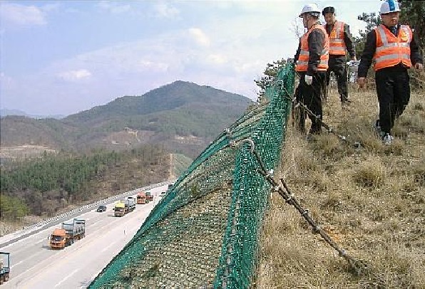 파주시가 산림청으로부터 12곳이 산사태 발생 실태조사 대상지로 선정됨에 따라 이들 지역에 대한 실태파악에 착수했다. (사진=중앙신문DB)