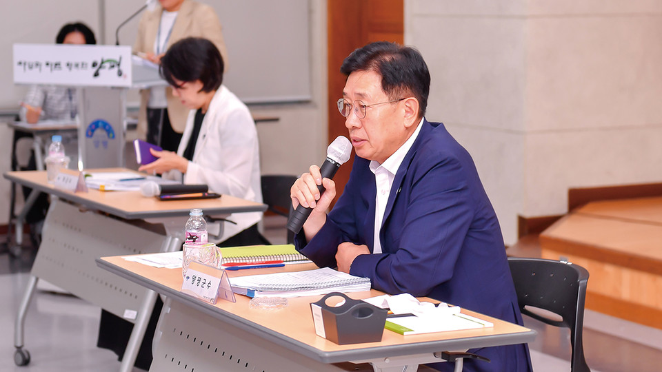 양평군은 11일 다가오는 2023년도 종합청렴도 평가에 대비, 군의 ‘반부패 실적’ 최종 점검을 위해 ‘제2회 청렴도 취약분야 및 개선방안 공유 회의’를 개최했다. (사진제공=양평군청)