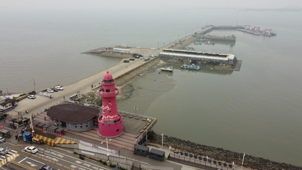 경기도가 어촌뉴딜300 사업의 두 번째 결실인 시흥 ‘오이도항 어촌뉴딜 사업’ 준공식을 27일 개최한다. (사진=중앙신문DB)