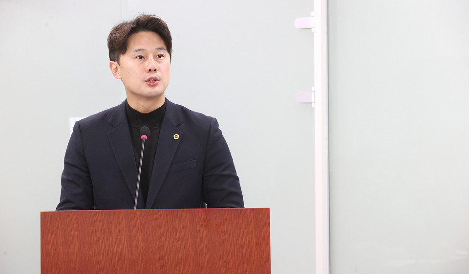경기도의회 문화체육관광위원회 황대호 부위원장이 대표 발의한 ‘경기도 무명의병 기억과 지원에 관한 조례안’이 20일 열린 문체위 상임위에서 원안 가결됐다. (사진제공=경기도의회)