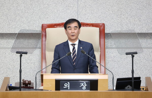 염종현 경기도의회 의장이 21일 2024년 예산안 타결에 대해 ‘협치의 성과이자 상징’이라고 평가했다. (사진제공=경기도의회)