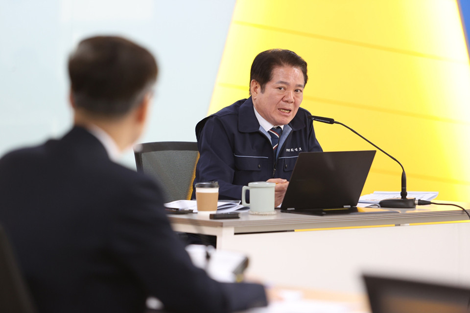 안양시가 3일간 시청 상황실에서 안양시 전 부서와 공공기관 및 협력기관을 대상으로 ‘2024년 주요업무 보고회’를 개최했다고 9일 밝혔다. (사진제공=안양시청)