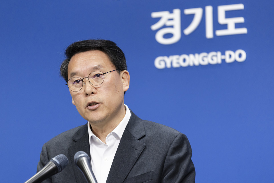 22일 오후 경기도청 브리핑룸에서 기후동행카드 관련 김상수 경기도 교통국장이 기자회견을 하고 있다. (사진제공=경기도청)