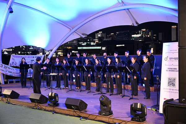 경기 북부 중심도시로 도약하고 있는 양주시가 문화관광도시로서 그 가치와 매력이 새롭게 조명되고 있다. 사진은 양주시립예술단. (사진제공=양주시청)