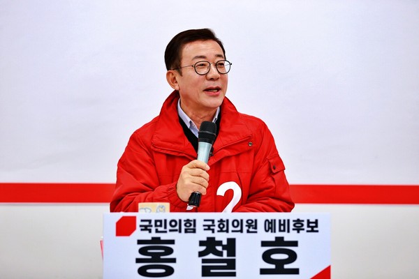국민의힘 김포시을 홍철호 국회의원 예비후보가 김포시 서울편입 후, 지하철 5호선 김포연장사업비의 서울시 분담분을 절반으로 줄여 신속 착공하겠다. (사진제공=홍철호 예비후보실)