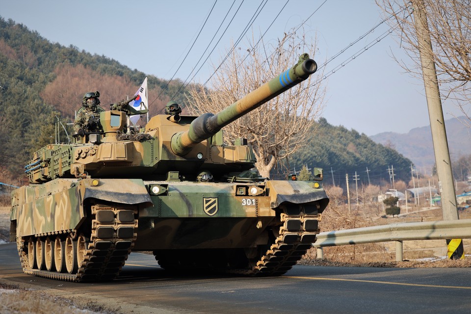 육군 11기동사단 사자여단이 이달 12일부터 19일까지 7일 동안 양평군과 여주시 일대에서 대규모 전술훈련을 실시한다. 사진은 훈련 중인 모습. (사진제공=육군 11기동사단 사자여단)