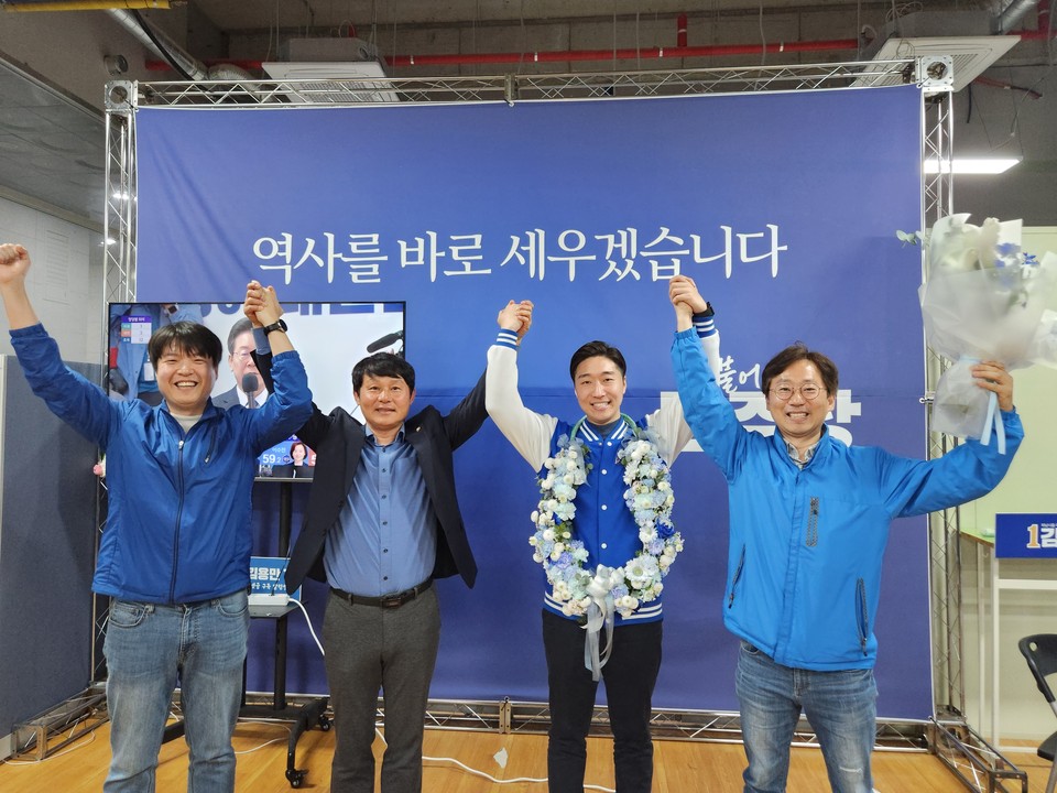 하남을 선거구 더불어민주당 김용만 후보가 당선됐다. (사진제공=김용만 후보 캠프)