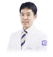이길용 교수