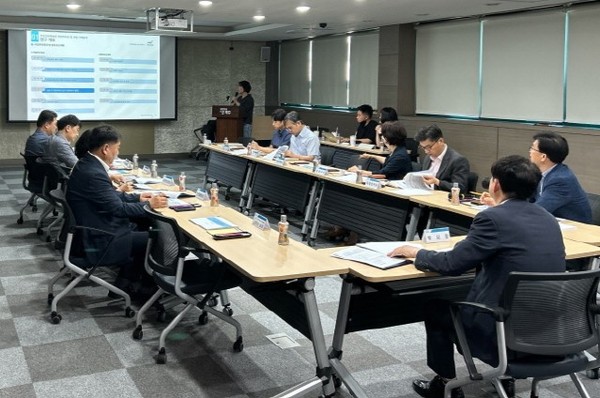 파주시는 지난 13일 국민안전체험관 건립을 위한 타당성 조사와 기본계획 연구용역에 대한 최종보고회를 갖고 본격적인 건립 계획에 착수했다. (사진제공=파주시청)