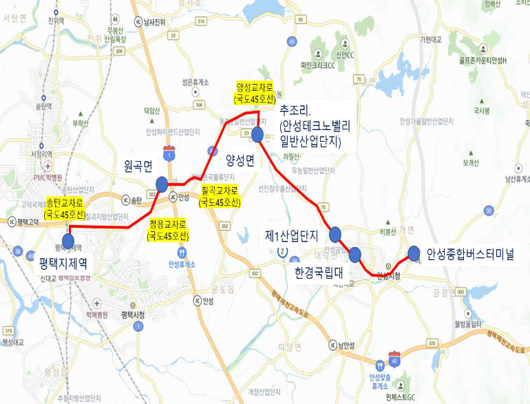 안성시가 안성종합버스터미널에서 출발하여 평택지제역까지 운행하는 일반 시내버스 노선이 경기도 주관 공공관리제 신규 노선으로 최종 확정됨에 따라 노선입찰을 통한 운수회사 선정 등 행정절차를 거쳐 금년 하반기 운행 계획이라고 밝혔다. (사진제공=안성시청)