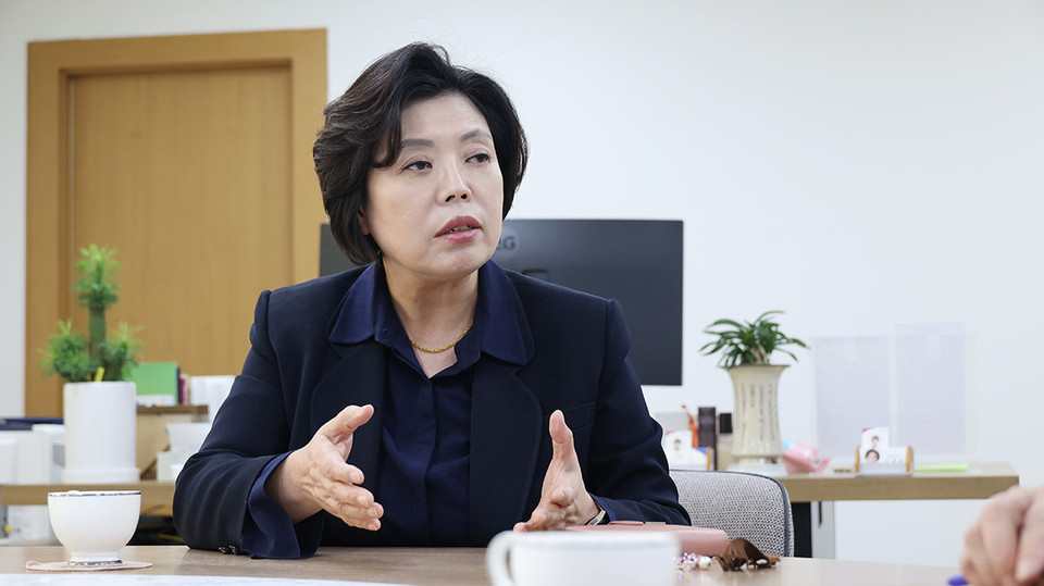 과천시가 민선8기 2주년을 맞아 국가 정책 기조에 발맞춰 지역 현안을 추진하기 위해 팀 신설과 인력 보강에 나선다고 8일 밝혔다. 사진은 신계용 과천시장. (사진제공=과천시청)