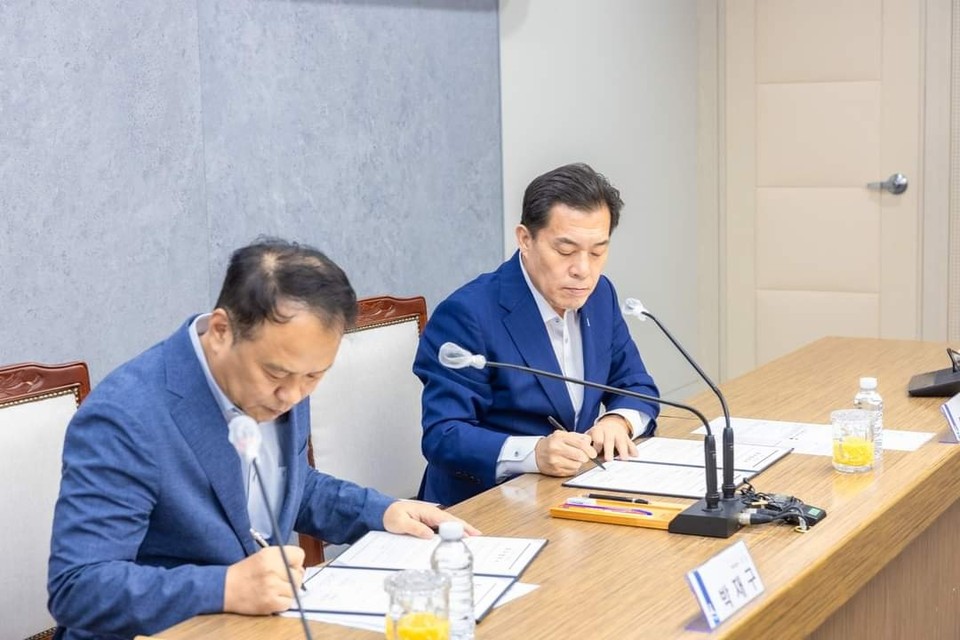 이재준 수원시장이 민선8기 들어 7번째 기업유치 소식을 전했다. (사진=이재준 수원시장 페이스북)