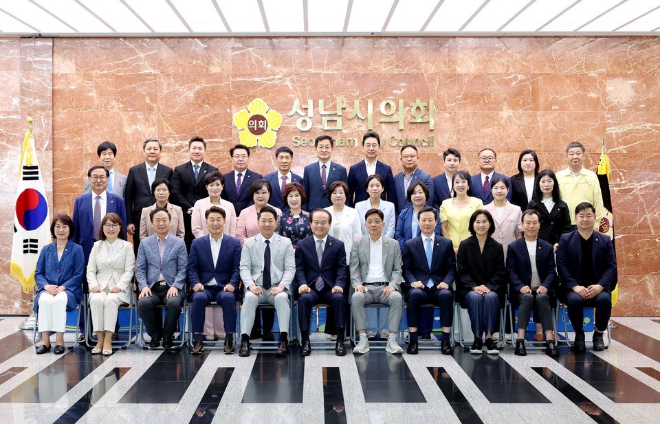 지난 7월 새롭게 문을 연 제9대 후반기 성남시의회가 개원 1개월을 맞이했다. (사진제공=성남시의회)