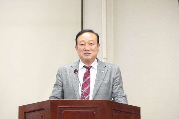 인천 서구의회 김학엽 의원(국민의힘, 검암경서동·연희동)이 제270회 임시회에서 대표 발의한 ‘서구 사회복지협의회 지원 조례안(이하 “조례안”)’이 복지도시위원회에서 통과됐다. (사진제공=서구의회)