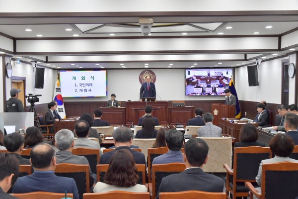 제333회 동두천시의회 임시회 개회