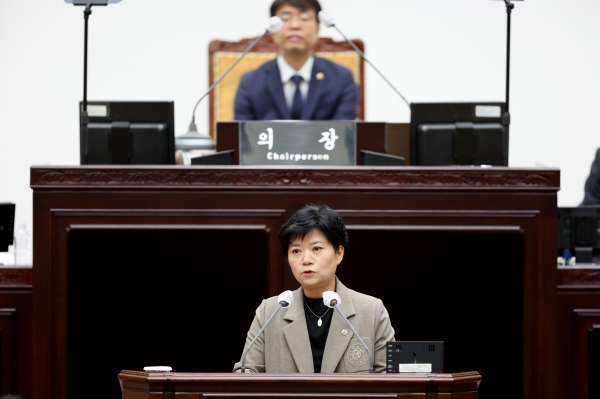 인천시의회 유승분 의원, 송도중고차단지 이전과 인천항 스마트오토밸리 조성 조속한 추진 촉구
