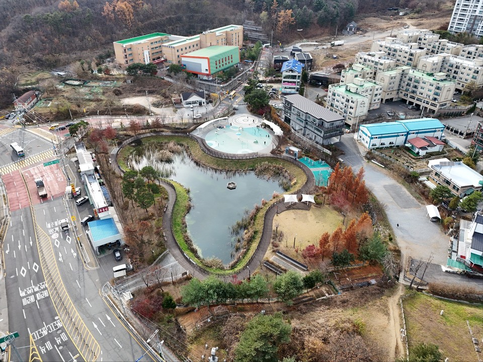 25일 오후 2시10분께 찾은 남양주시 화도읍 차산리에 있는 광암호수공원은 작은 규모의 공원이다. (사진=김광섭 기자)