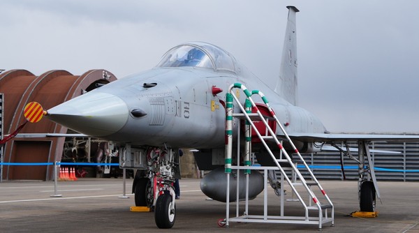 공군 제10전투비행단 소속 F-5E 제공호 (사진=순정우 기자)