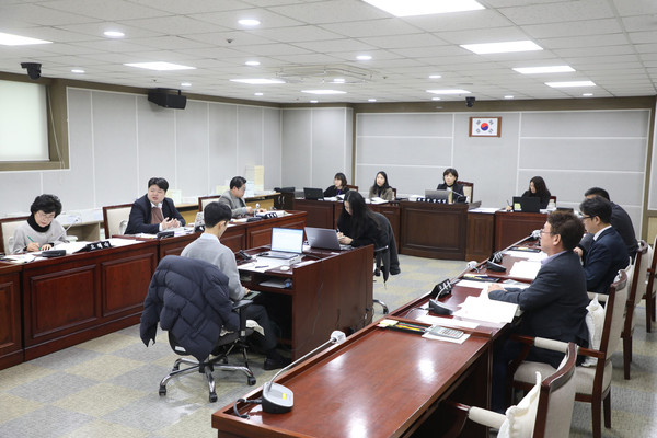 수원시의회 문화체육위원회 행정사무감사 현장 (사진=수원특례시의회)