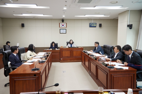 용인특례시의회, 제288회 제2차 정례회 …11월 14일부터 12월 13일까지