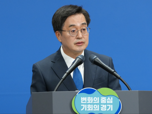 5일 오전 경기도청 브리핑룸에서 김동연 경기도지사가 2025년 본예산(안) 편성 기자회견을 하고 있다. (사진=순정우 기자)