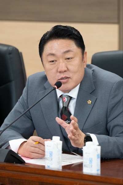 인천시의회 신충식 의원, 딥페이크 성범죄 예방 대책 촉구