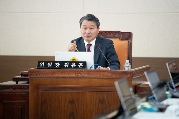 인천시의회 산업경제위원회는 최근 열린 인천스마트시티와 인천테크노파크 소관 행정사무감사에서 해단 피감기관 사무 전반에 대해 종합적이고 면밀한 감사를 실시했다. (사진제공=인천시의회)