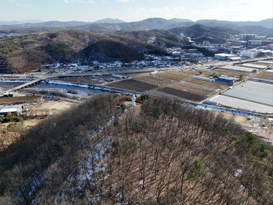 지난 6일 오후 2시28분께 방문한 ‘단내 성가정 성지’는 경기도 이천시에 위치한 천주교 성지로, 한국 천주교 순교 성인들과 관련된 역사적 의미를 지닌 곳이다. (사진=김광섭 기자)