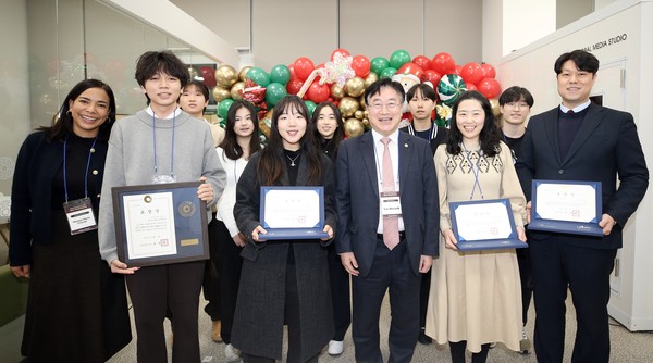 인천경제청은 지난 13일 송도국제도시 G타워 IFEZ 글로벌센터에서 올해 ‘IFEZ 글로벌센터 프로그램 수료식’을 개최했다. (사진제공=인천경제청)