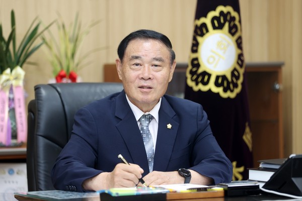 이재식 수원특례시의회 의장 (사진제공=수원특례시의회)