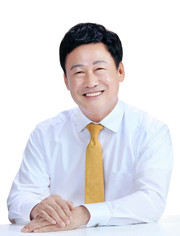 박명서 이천시의회 의장
