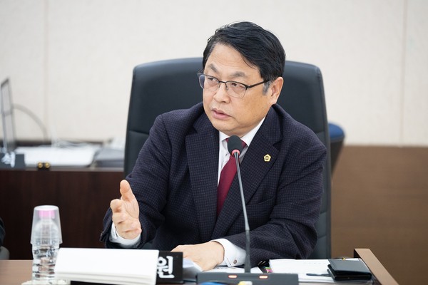 김대중 의원(국·미추홀구2)이 대표발의한 ‘인천광역시 사회주택 활성화 지원에 관한 조례안’이 최근 열린 ‘제300회 임시회’ 건설교통위원회 제1차 상임위에서 수정·가결됐다. (사진제공=인천시의회)