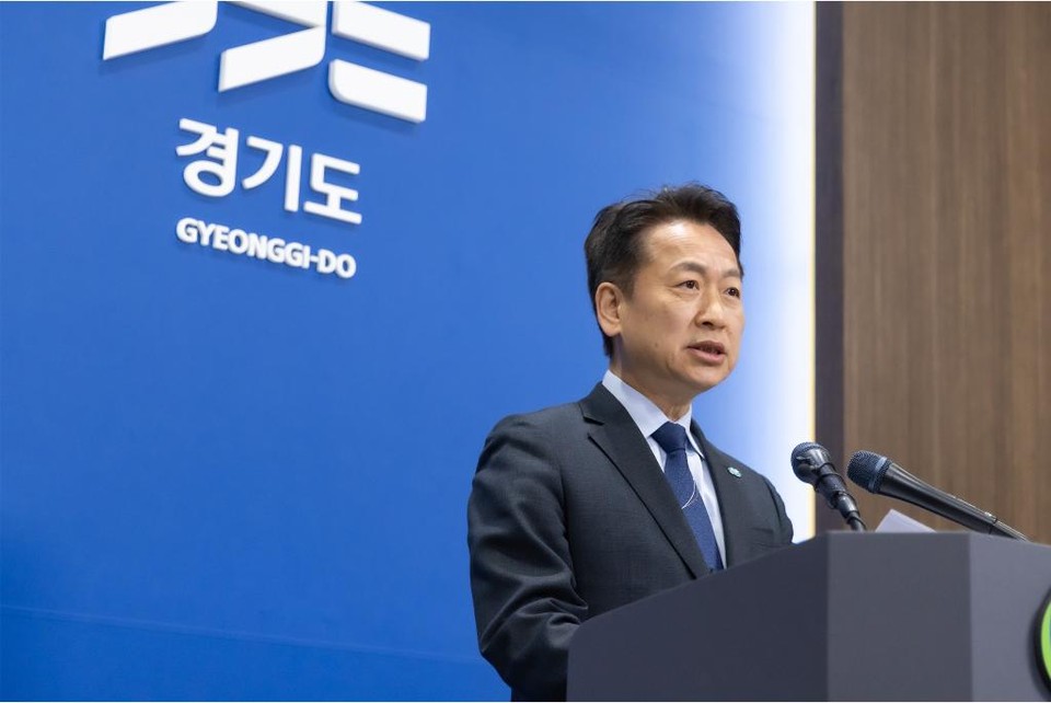 21일 오전 경기도청 브리핑룸에서 고영인 경제부지사가 구리시 서울 편입 주장 관련 GH 구리 이전에 대한 경기도의 입장발표를 하고 있다. (사진제공=경기도)