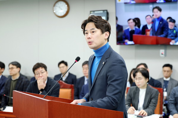 황대호 경기도의회 문광위원장이 의정 발언을 하고 있다.(사진제공=경기도의회)