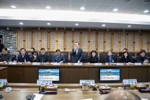 연천군, 역대 군수 및 의장 간담회 개최