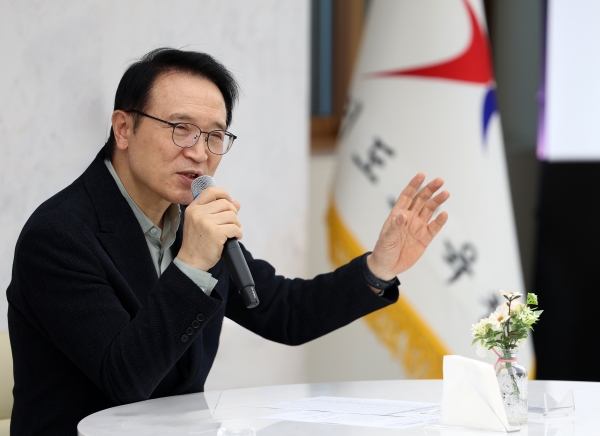 임태희 교육감, 맞춤형복지 600억 예산 투자로 청년 공무원과 약속 지키다