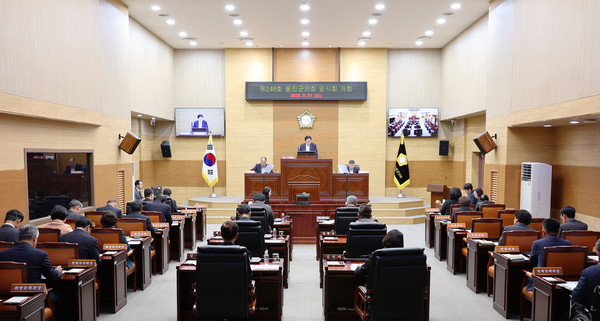 인천 옹진군의회가 21일부터 28일까지 8일간의 의정활동을 시작했다. (사진제공=옹진군의회)
